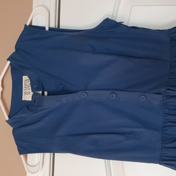 Dress - Picture 3 of 7